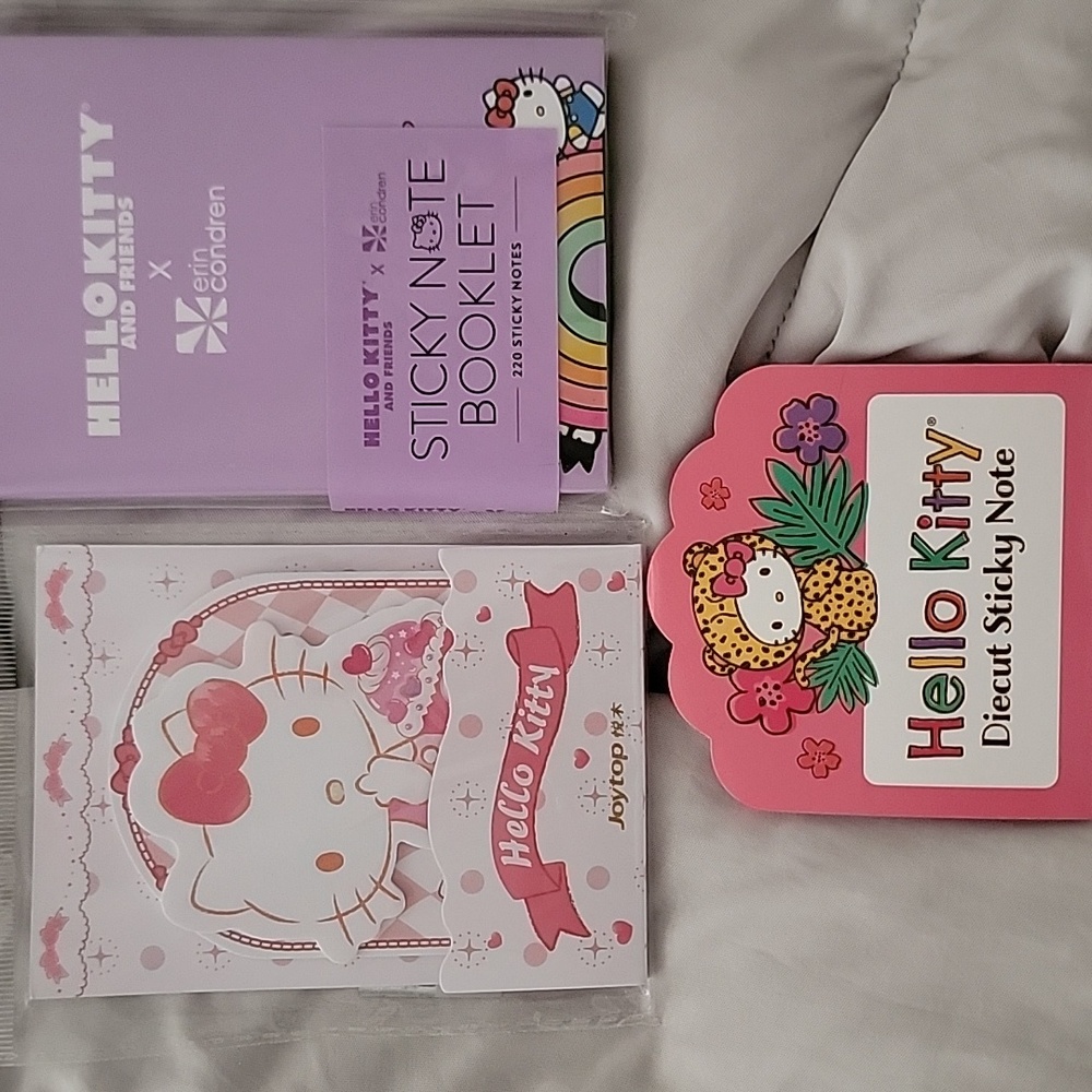 Hello Kitty Sticky Note Collection- Set Of 5 - Picture 3 of 3